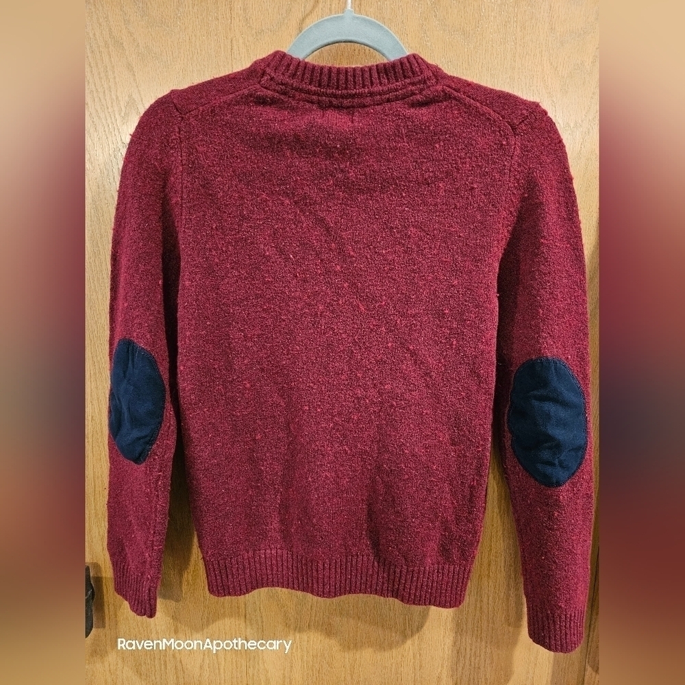 H&M Sweater - Picture 2 of 5